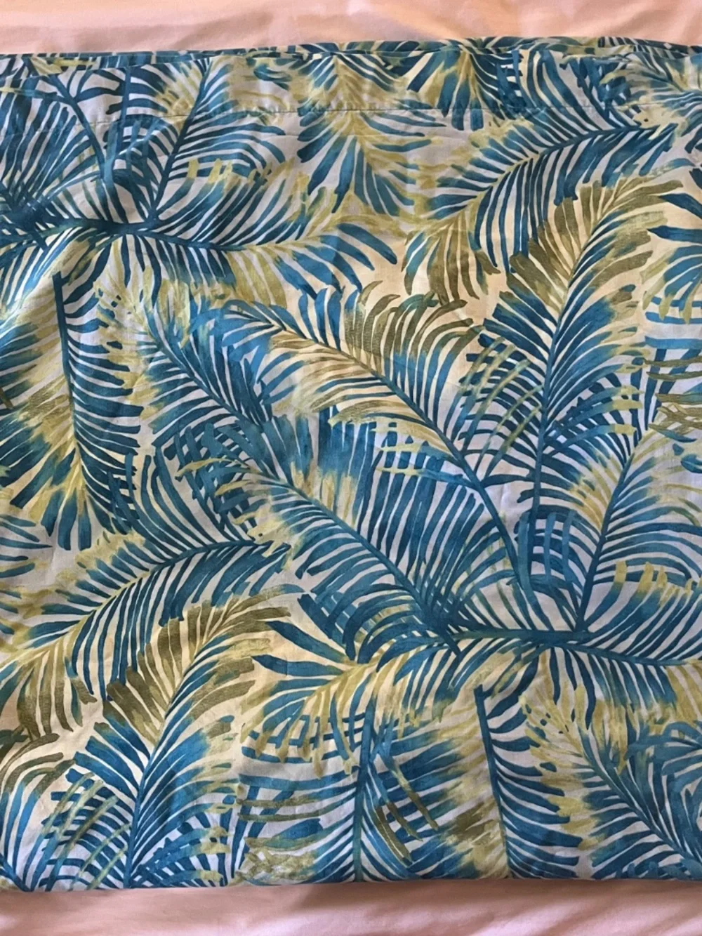 Queen sheet table cloth cover Hawaiian design leaves pattern